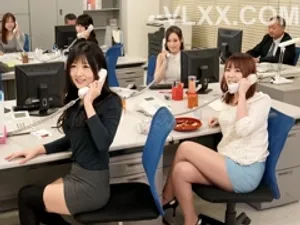 Gái mại dâm Hàn Quốc bí mật chụp ảnh ông chủ ~ quan hệ với bà lão 92 tuổi không có lông, bụng phệ Jin Xying, đang tận hưởng giữa chừng thì phát hiện mình đã bị quay phim...